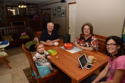 Family Dinner2